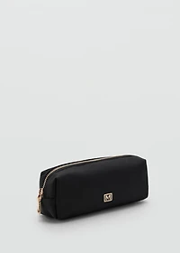 Nylon case with zip
