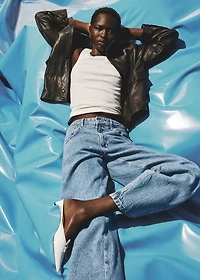 Straight-fit jeans with a creased effect