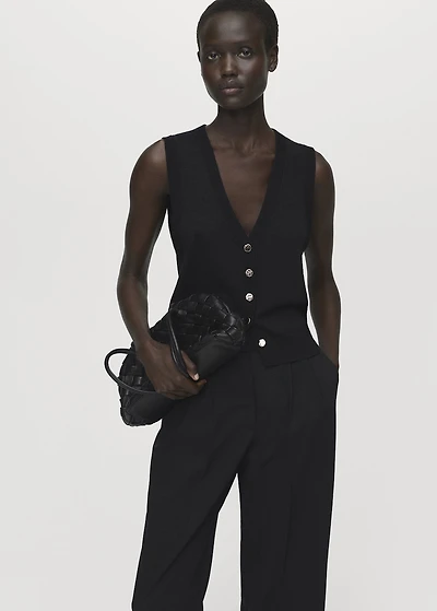 Straight-fit pleated pants