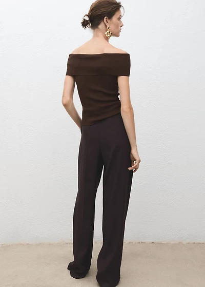 Strapless knitted top