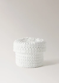 Small round basket with lid