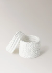 Small round basket with lid