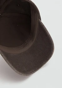 Cap with embroidered text