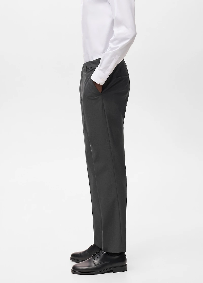 Slim-fit thermoregulating pants