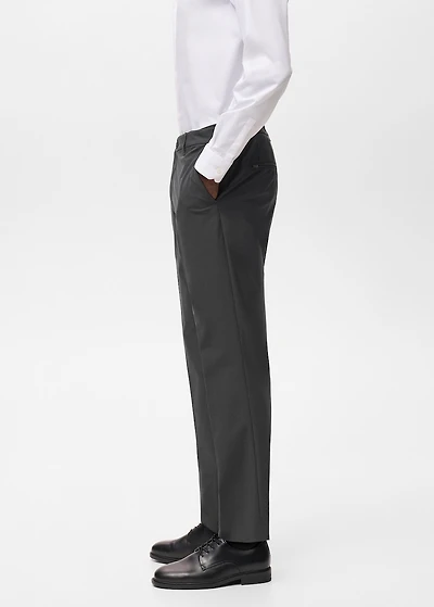 Slim-fit thermoregulating pants