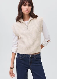 Perkins-neck knitted vest