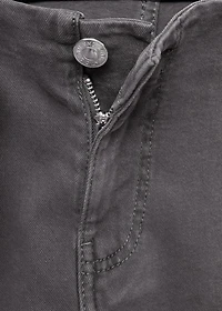 Straight-leg jeans with belt