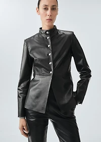 100% leather jacket with buttons