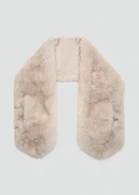 Fur-effect scarf