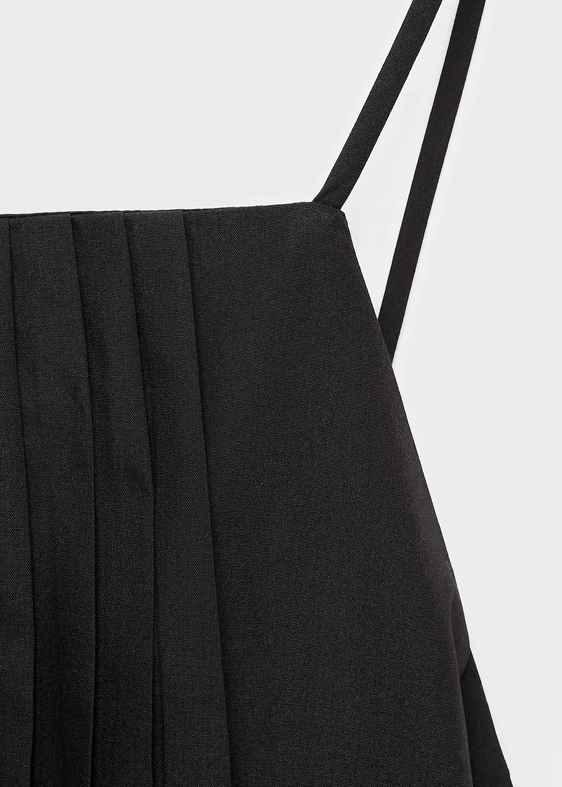 Pleated combined top