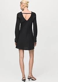 Linen dress with back opening