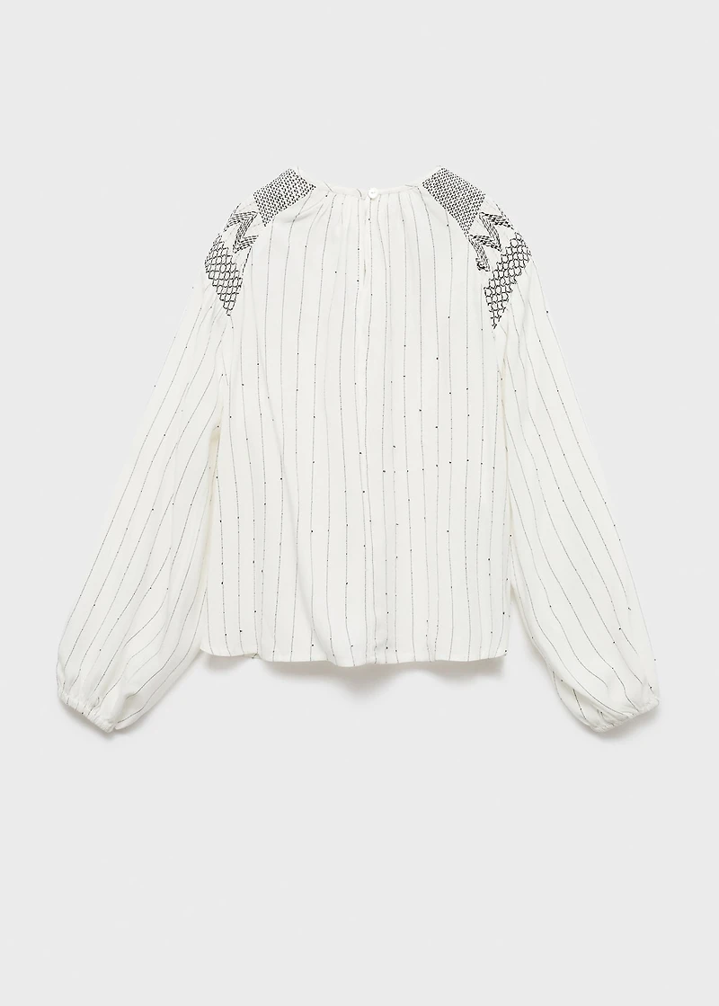 Embroidered details blouse