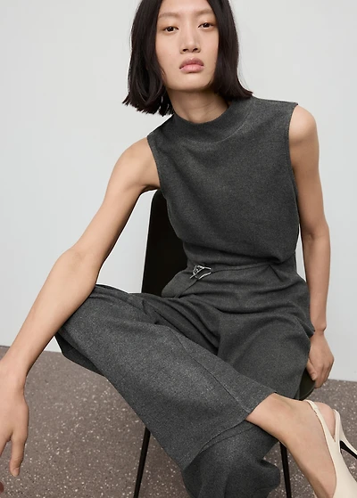 Straight-fit pants with elastic waist