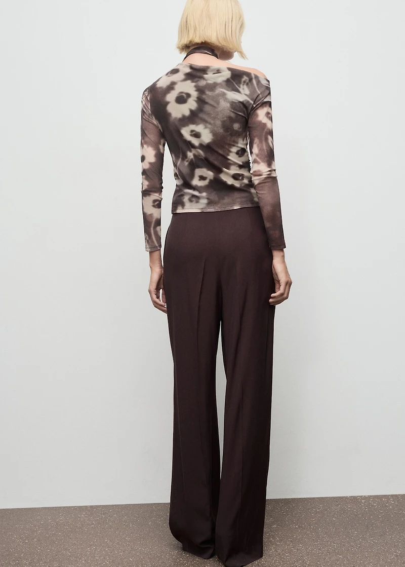 Floral-print t-shirt with scarf