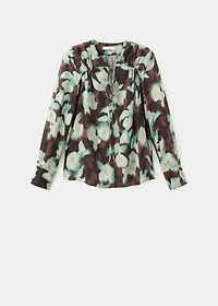 V-neck blouse with tie