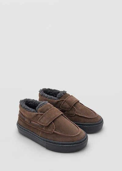Velcro leather shoes