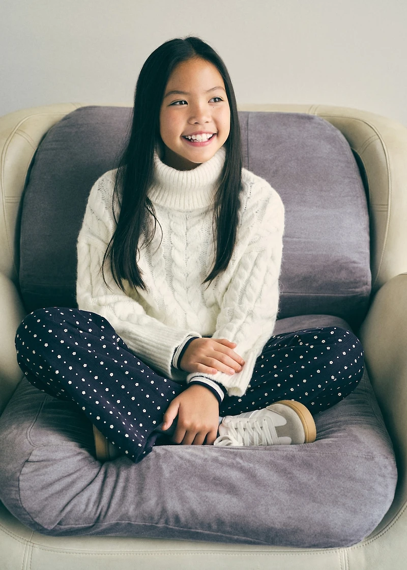 Turtleneck knit sweater