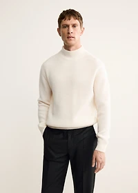100% wool turtleneck sweater