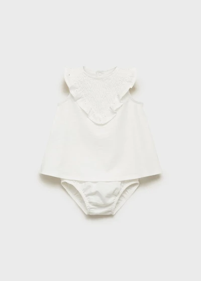 Ruffled dress and frog