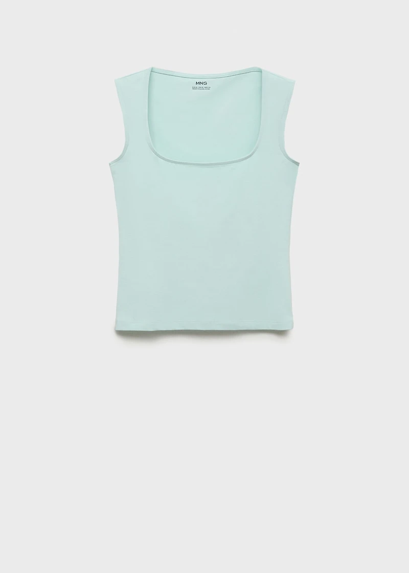 Knitted top with wide straps