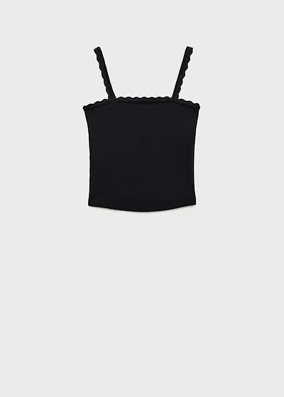 Knitted top with waves