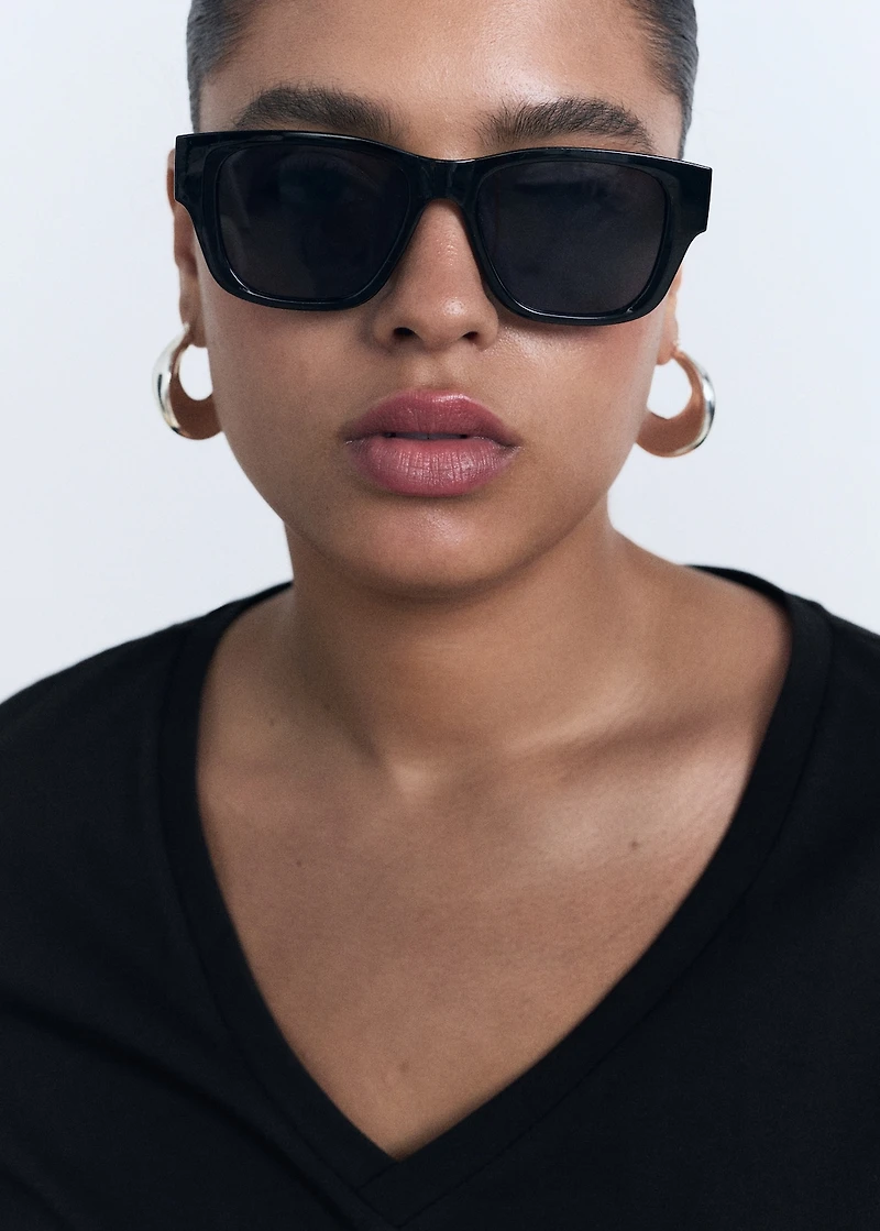 V-neck cotton T-shirt