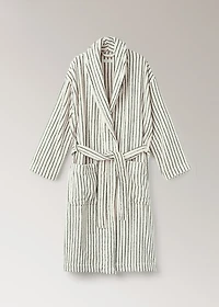 Two-tone striped bathrobe