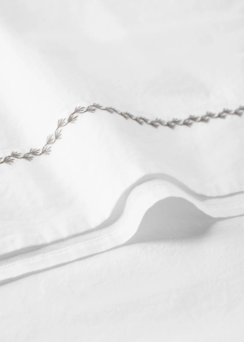 Percale cotton children's top sheet with embroidered detail for cot