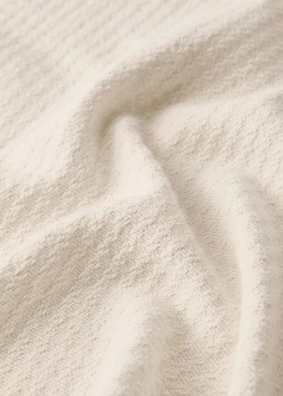 Jacquard cotton bedspread with ruffle for mini cot
