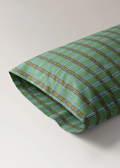 Percale cotton pillowcase with a plaid print 45x110 cm