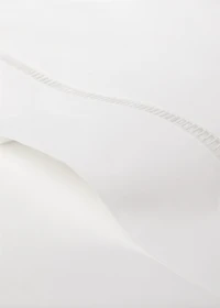 200-thread count cotton percale flat sheet with hemstitch for 135/140 cm bed