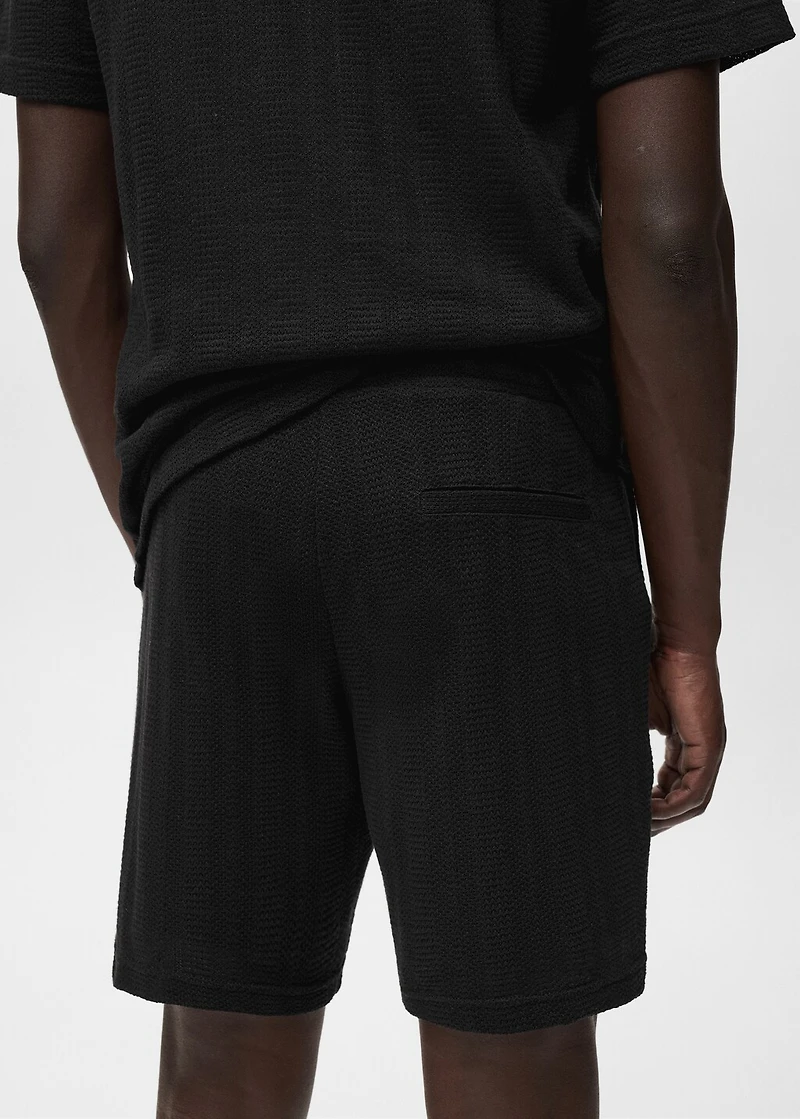 Structured knitted shorts