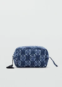 Toiletry bag with ethnic print