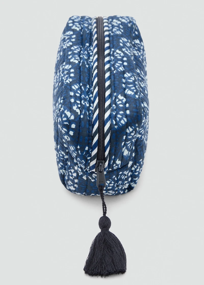 Toiletry bag with ethnic print