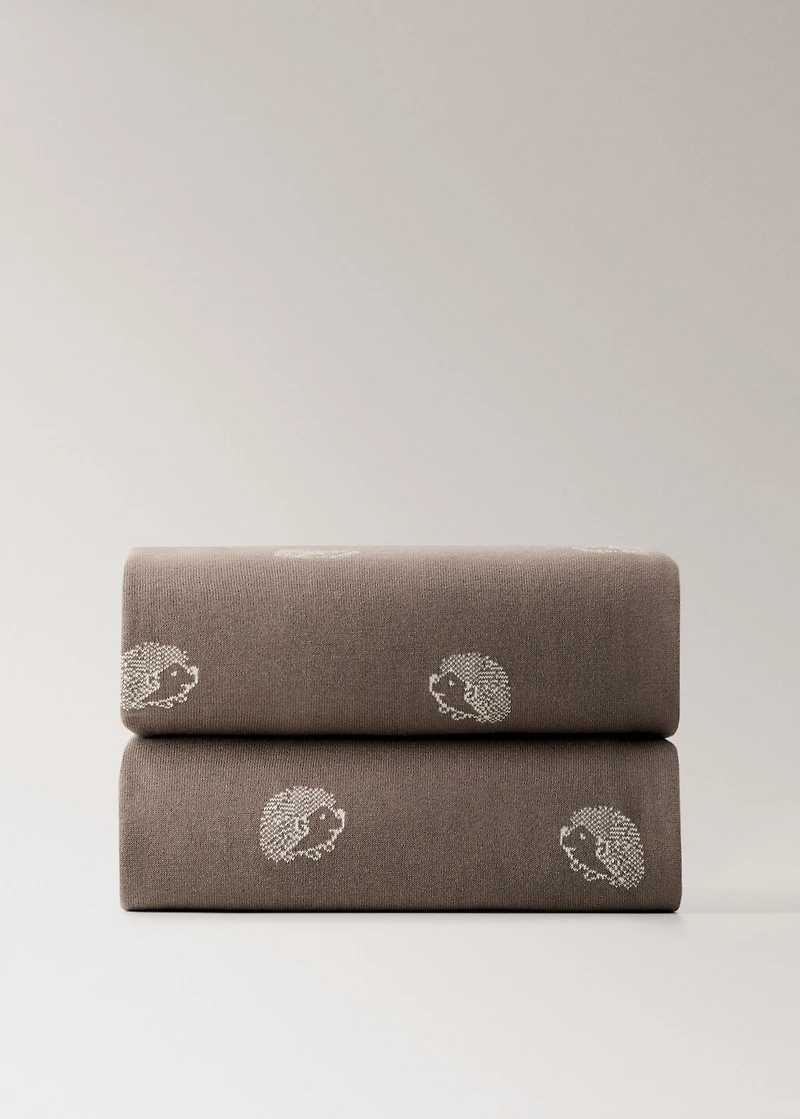 Jacquard children’s blanket with hedgehog design