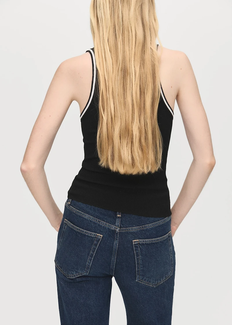 Knitted top with contrast details