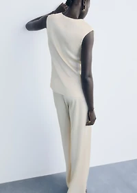 Pleated pants with elastic waist