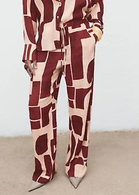 Fluid pants with geometric pattern