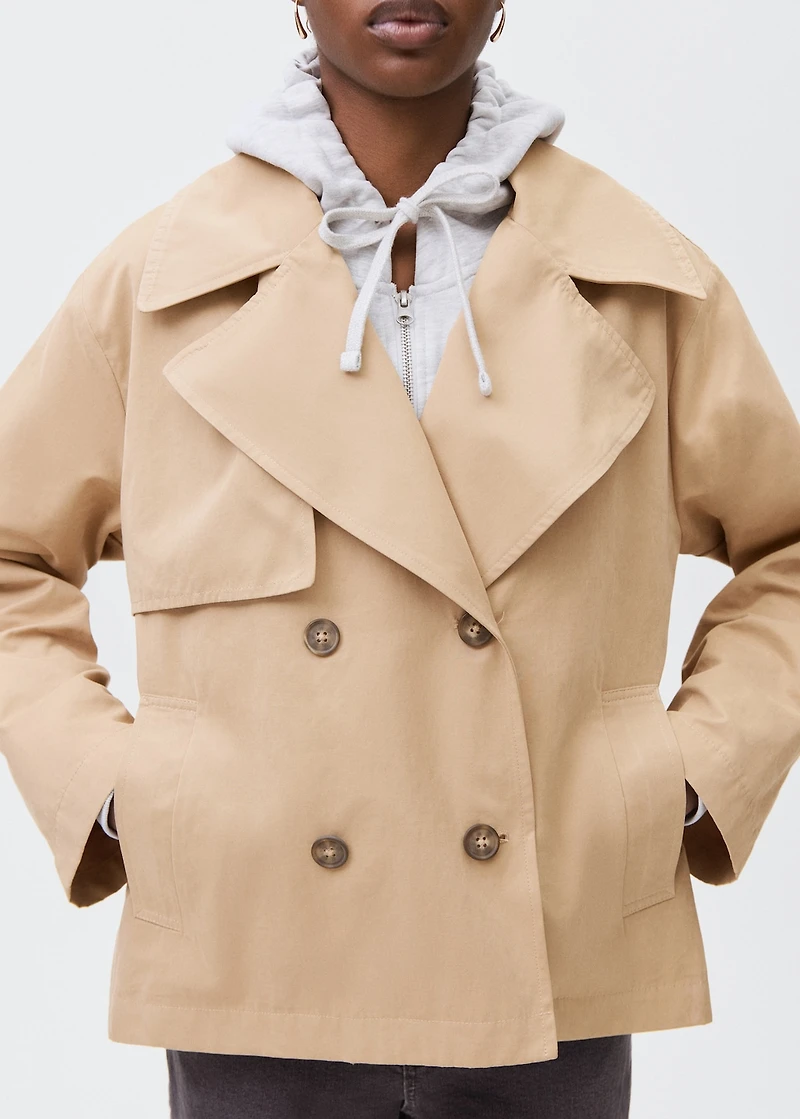 Short trench coat