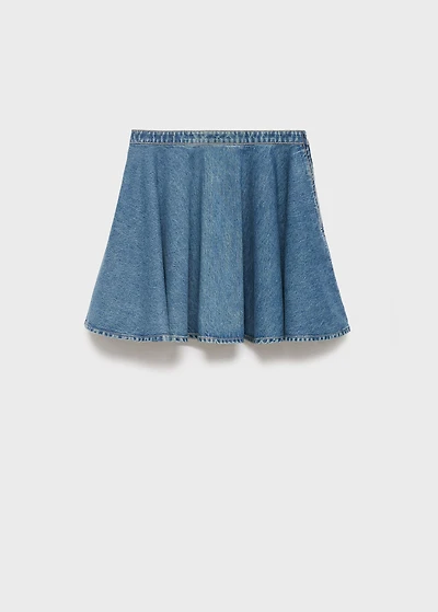 Short denim skirt