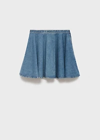 Short denim skirt