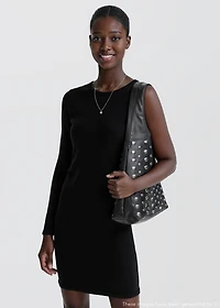 Sleeveless knitted dress