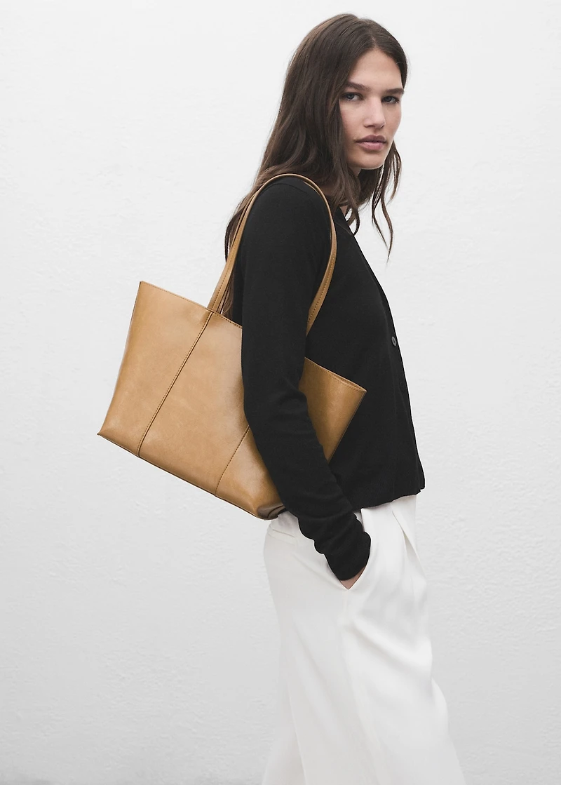 V-neck knitted cardigan