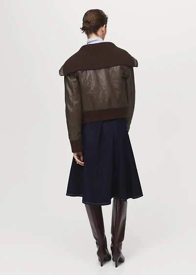 Denim midi-skirt with stitching