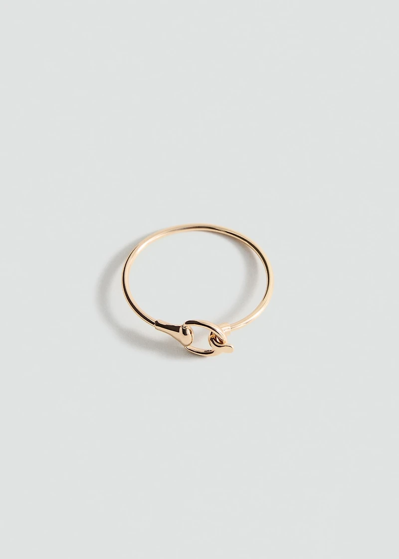 Fine rigid bangle