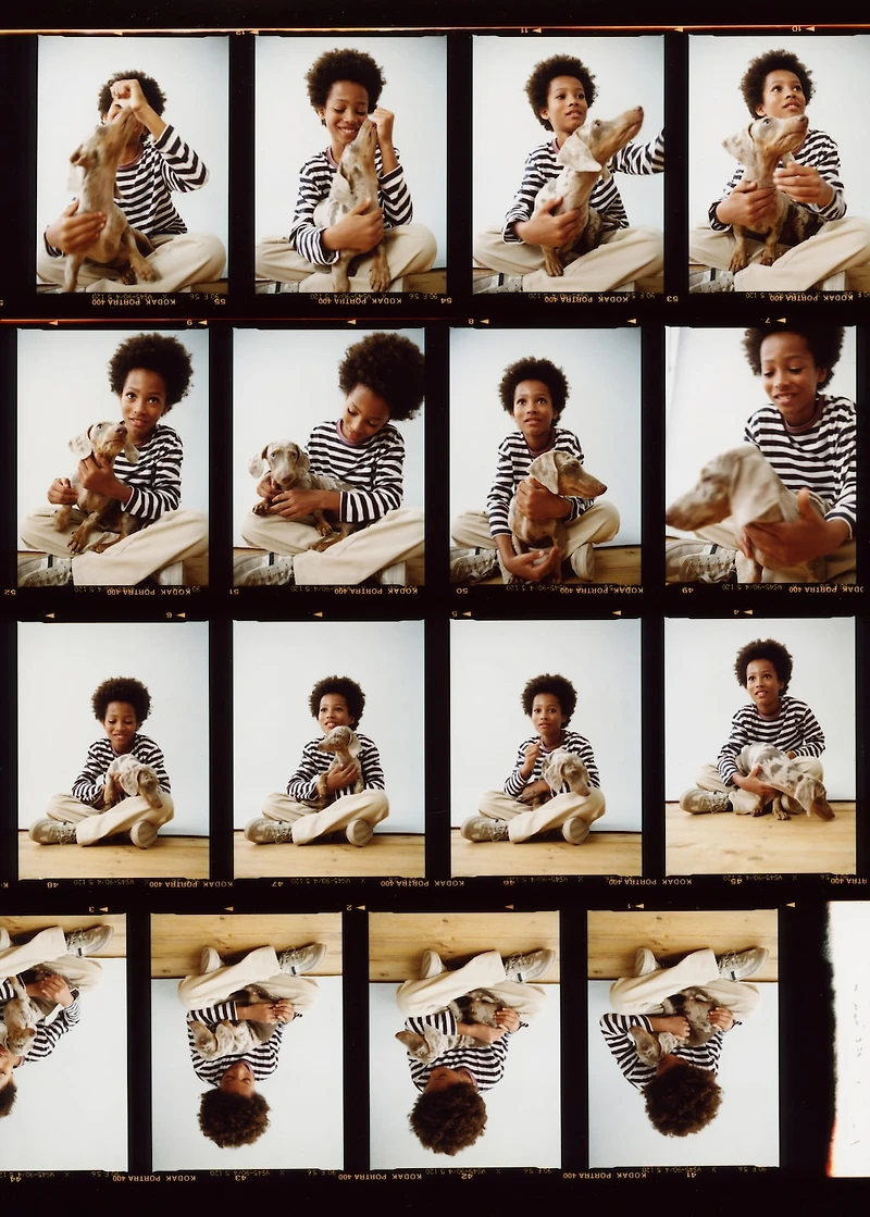 Long-sleeved striped t-shirt