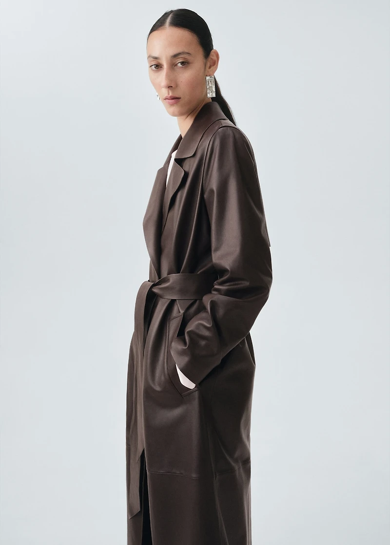 100% leather trench coat with belt