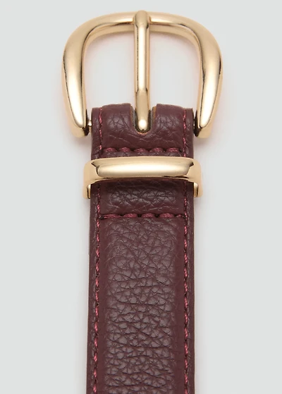Oval buckle belt