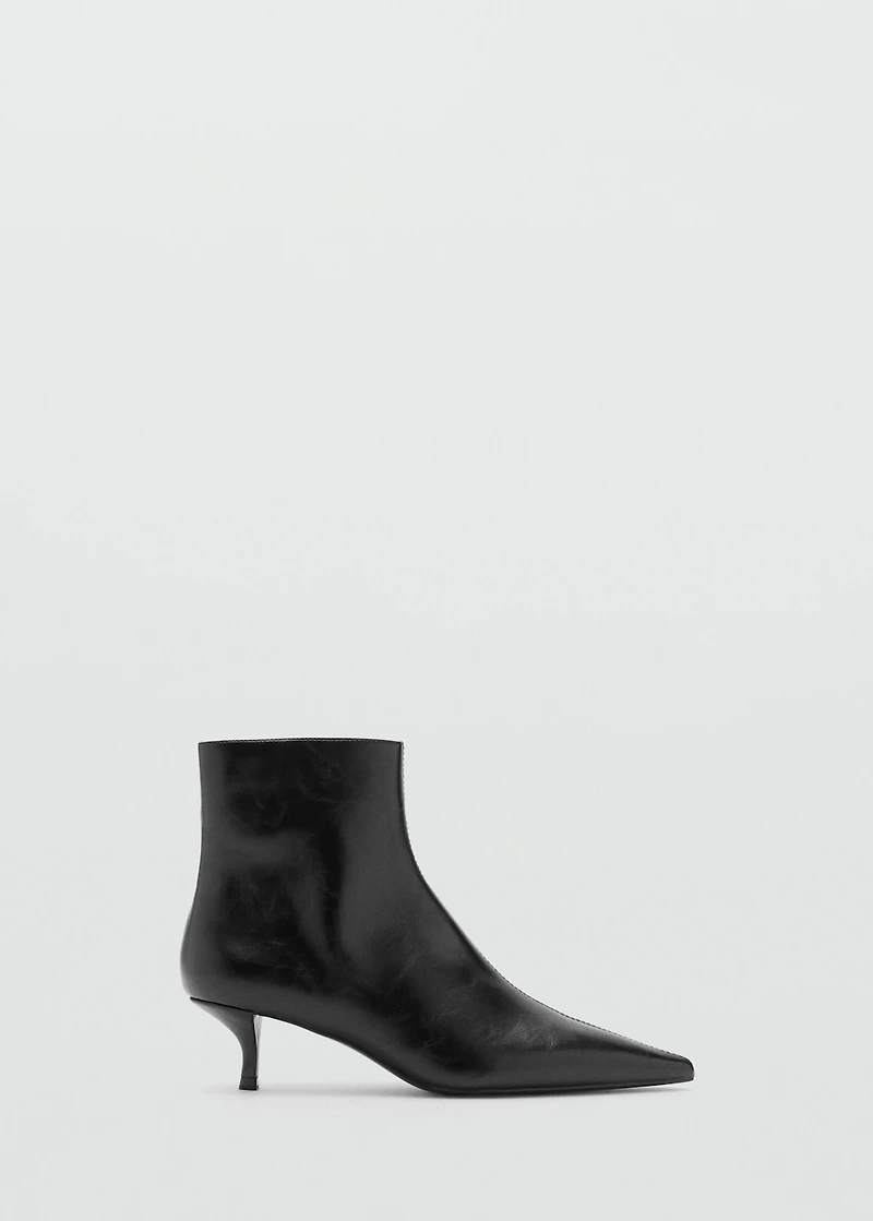 Kitten-heel pointed-toe ankle boots