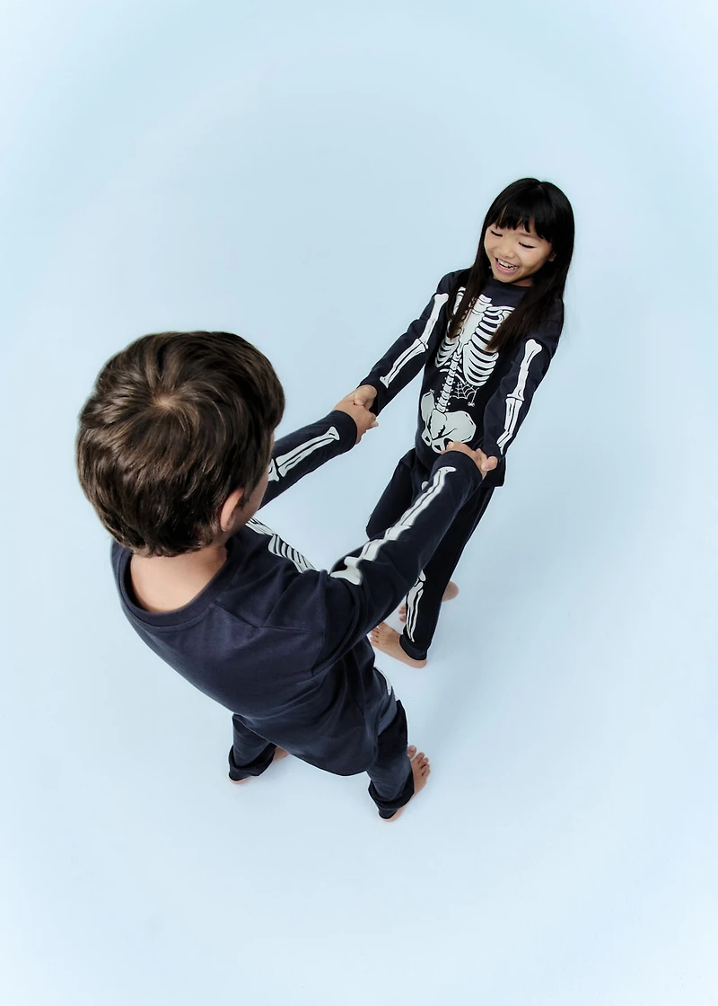 Glow the dark skeleton pyjama